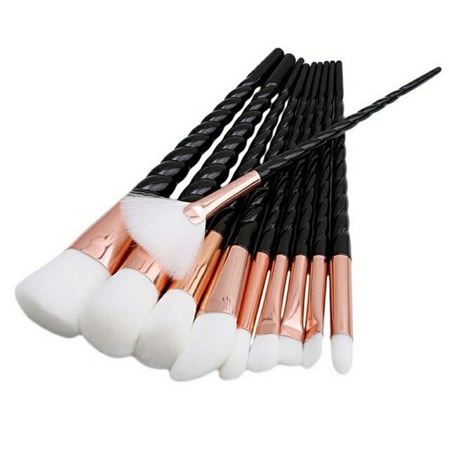 Set 10 Pensule Unicorn Pentru Machiaj, Black Gold - C04 Set 10 Pensule Unicorn Pentru Machiaj, Black Gold - C04
