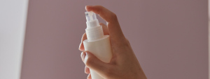spray fixare machiaj