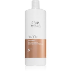 Wella Professionals Fusion Balsam intensiv cu efect regenerator balsam regenerant intensiv pentru par deteriorat
