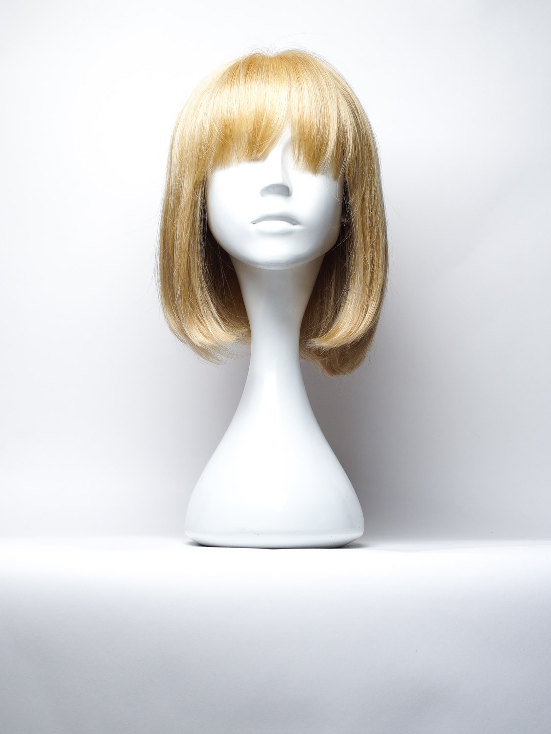 Peruca Naturala BRIANA Mix Blond Deschis Peruca Naturala BRIANA Mix Blond Deschis