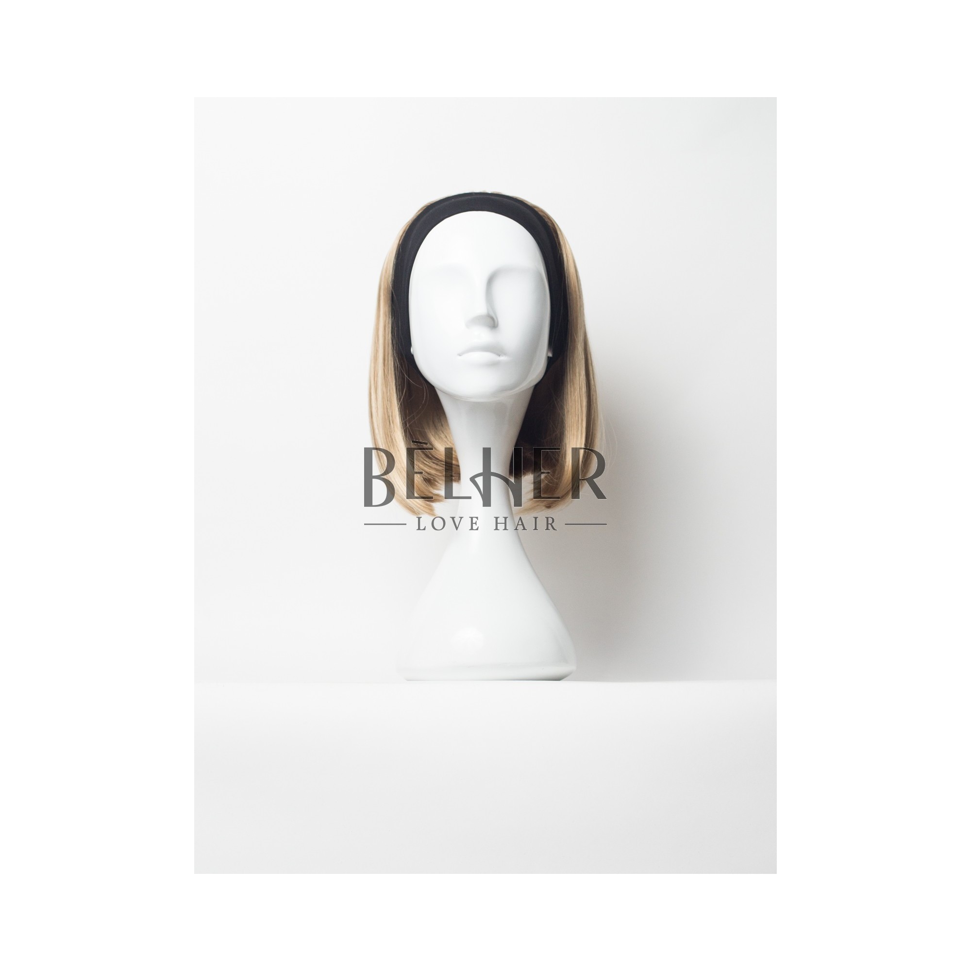 Peruca TINA Blond Miere Peruca TINA Blond Miere